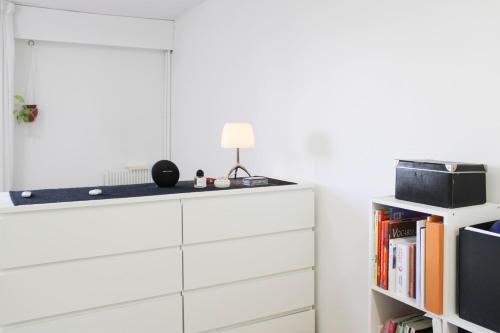 34m Paris Studio - image 7