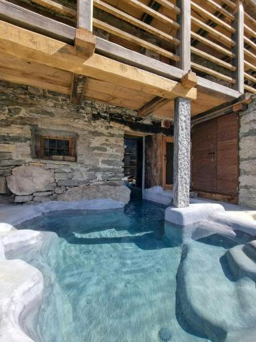 Walser Cabin With Rock Spa And Monte Rosa Views