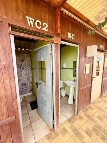 Létesítmények, Agrocamping Invernaderito in La Laguna