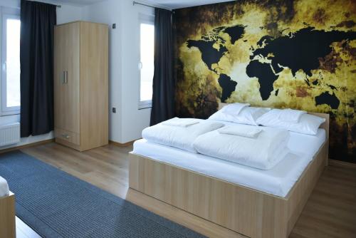 Motel Alibi - image 5