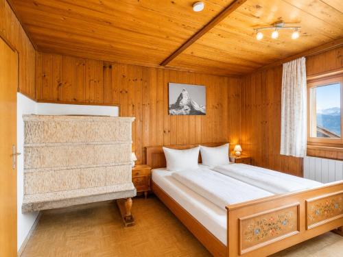 Basic Work Stay Rooms - Highspeed WiFi - Easy Self Check-In - Practical and Affordable Stay in Bürs