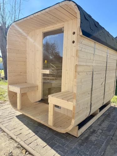 Familienbett und Sauna - Muschelbude in Wittenbeck