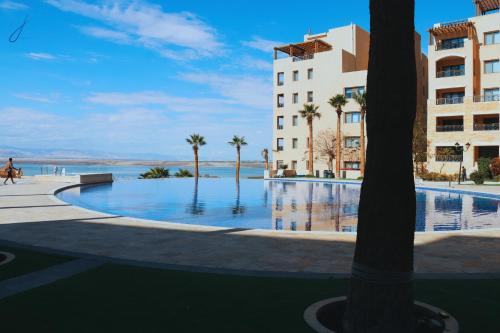 J Apartments - One bedroom at Samarah Resort C-12 in Sowayma