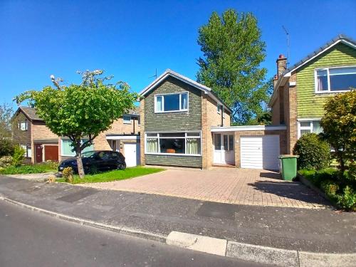 House near moors, 10 minutes walk to high street gîte à louer Gisborough Hall