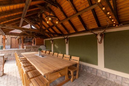 Rácz Vadászkúria (Racz Vadaszkuria) in Baraolt
