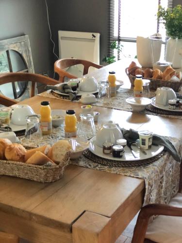 Ēdiens un dzērieni, La maison Buis chambres d hotes in Quiestede (Nord-Pas-de-Calais)