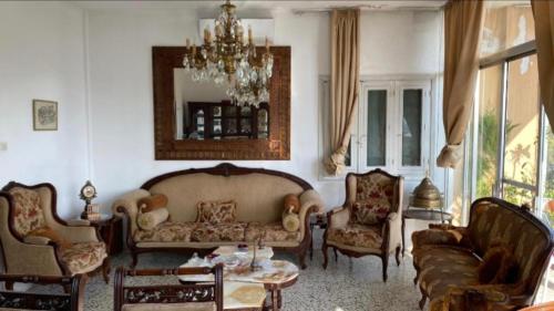 Penthouse Sea Apartment in Mina