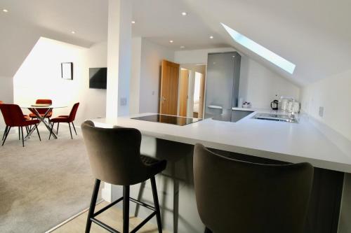 Penthouse new 2 bed 2 apartment - Worting