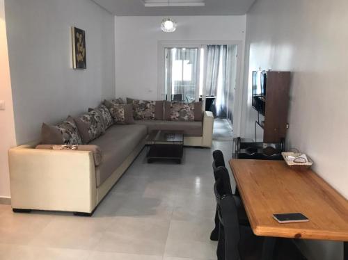 Piso en urbanizacion Cabo negro Tetuan in Cabo Negro