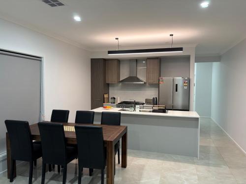 Private Room in Rockbank in Melton South