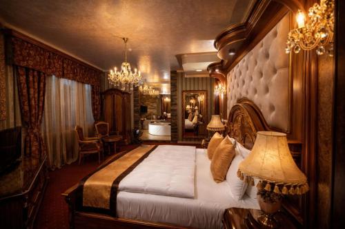 尊貴加爾尼總統酒店及spa中心 (Premier Prezident Garni Hotel and Spa) in 斯雷姆斯基卡爾洛夫奇