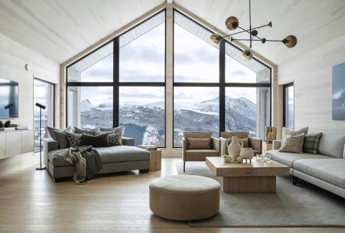 Viesnīcas āriene, Architect Cabin With Strandafjellet View in Stranda