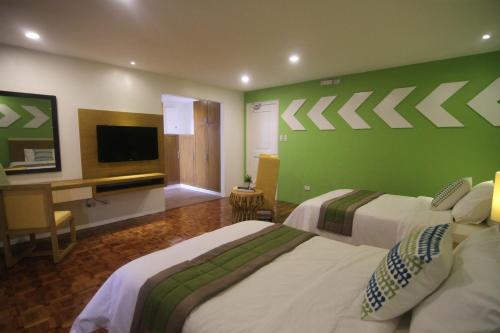 room detail thumbnail 1