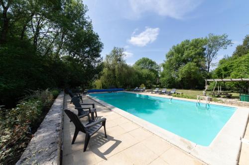 Logis du XVIIème - Avec Piscine Privée et Chauffée - Location saisonnière - Melle