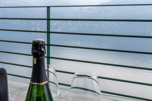 Iekārtas, Lake Como View 3BR Regina 35 in Carate Urio