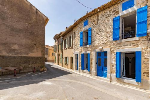 Iekārtas, La Maison Bleue dOupia - Avec grande terrasse in Oupia
