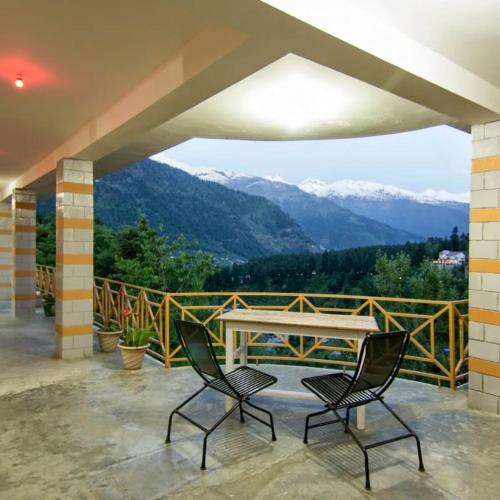Hotel monal House 