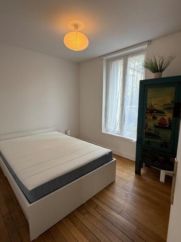 Versailles, 4-person ground-floor apartment in Ле Шесне