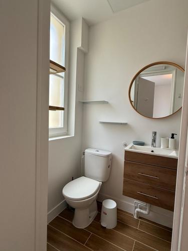 Versailles, 4-person ground-floor apartment in Ле Шесне
