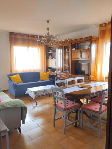 Pet friendly La Golondrina del Duraton in Sebulcor