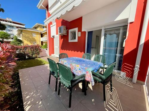 Apartment with private garden, Porto Santa Margherita di Caorle (fotografie 9)