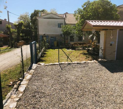 Casa Giorgina in Veleniki - Haus für 5-6 Personen (Casa Giorgina in Veleniki - Haus fur 5-6 Personen) in Veleniki