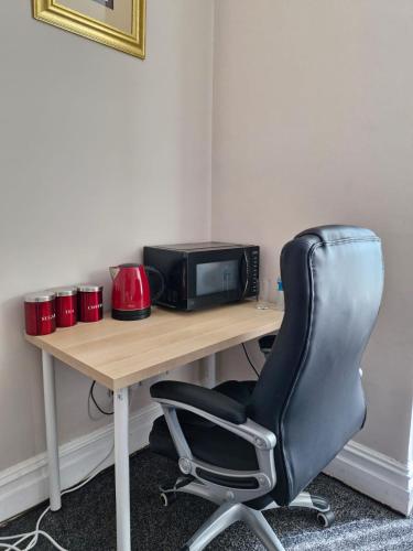 Grange House Budget Rooms in Hunslet Carr