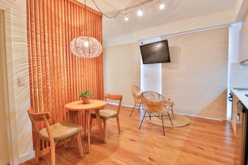 Modern & Bright Studio