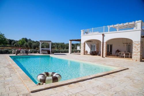 Villa Falgheri - Villa con piscina in Puglia by Itrialuxurystays
