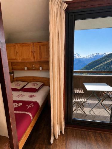 Appartement cosy 6 pers - proche pistes - balcon - parking privé