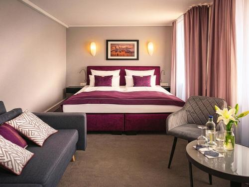 Hotel Hafentor - main image