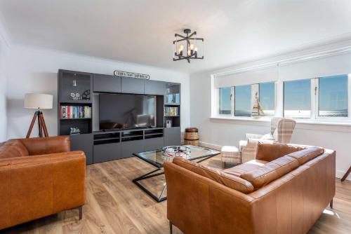The Lookout - Donnini Apartments in Престуік
