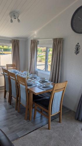 Bee Lodge in Saleby