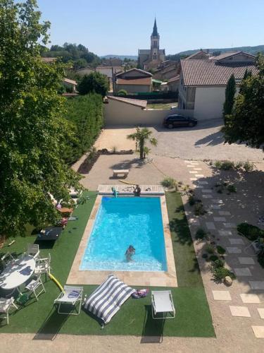 A szálláshely kívülről, La Maison des Remparts - Piscine in Granges-les-Beaumont