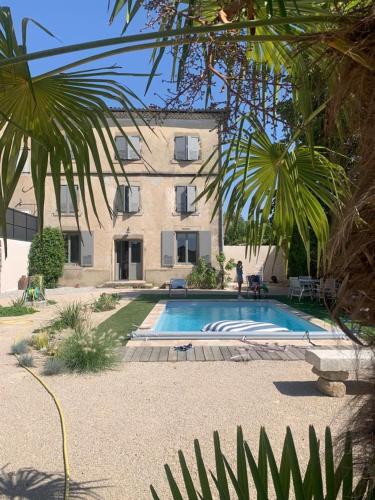 A szálláshely kívülről, La Maison des Remparts - Piscine in Granges-les-Beaumont