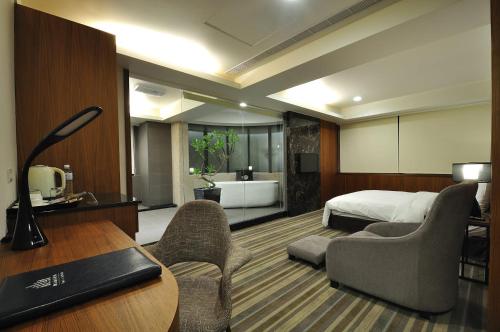 Guestroom, Sun Sweet  Hotel  near Yilan Luodong Forestry Culture Park