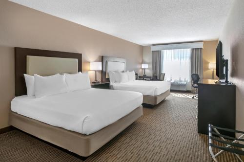 Istaba viesiem, Best Western Lawrenceburg Inn in Lorensburga (KY)