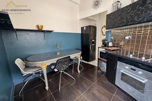 Nice Caffarelli Appartement 2 pieces proche centre in Le Piol