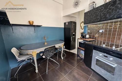 Nice Caffarelli Appartement 2 pieces proche centre in Le Piol
