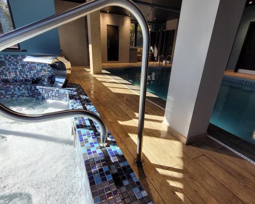 Swimming pool, Stonecross Manor Hotel in Kendal