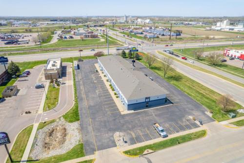 Days Inn by Wyndham Sioux City - image 22