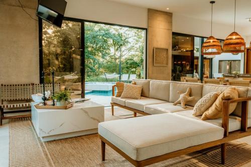 Golden Sands Luxury Villa in Los Cobanos in Los Cobanos