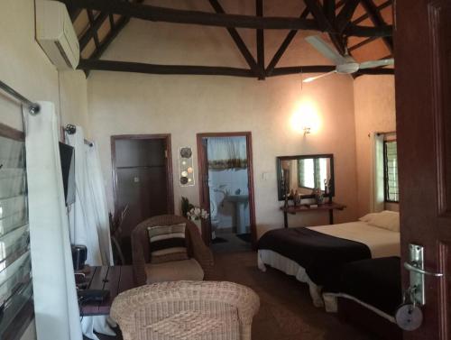 Bush River Safaris, Boat Cruise Fishing, Game Drives & Canoeing 2 in Mafuta
