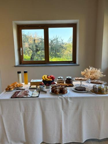 Tenuta Bianca Agriresort in Буонабітаколо