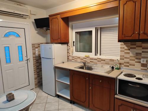 Basilis room in Paralia (Fanari)