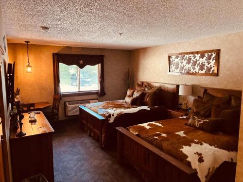 Lonesome Dove Lodge - image 6