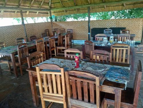 Bush River Safaris Campsite in Mafuta