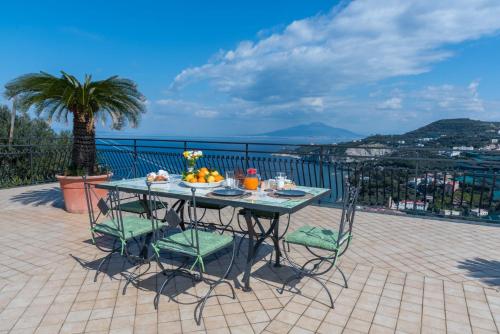 Villa in Massa Lubrense x 8 sea view with pool
