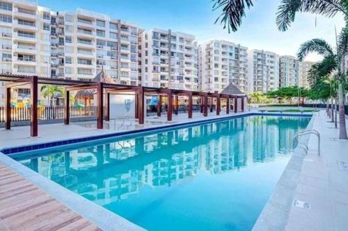 Apartamento Familiar Peñalisa Ricaurte 74m2 con Piscina BBQ y Aire 9 personas