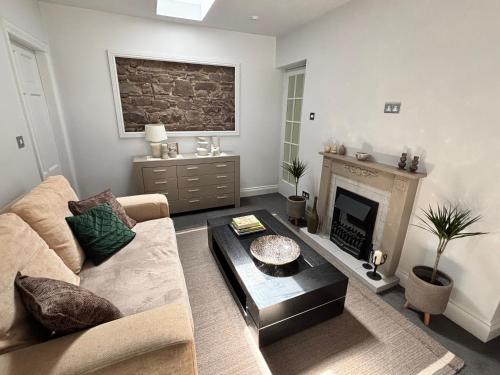 Charming 3 bedroom cottage with a large enclosed garden in Fermoy
